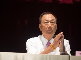 鴻海×夏普 不完美交易解密