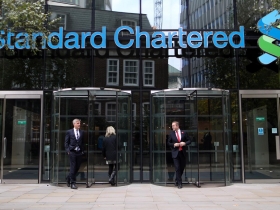 負利率、倒閉潮、國債飆  複合災難三面夾擊 救市招數用盡  全球金融業大危機