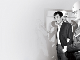 始終站在當權者對立面  民進黨前主席 施明德