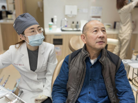 桃園高齡牙科｜耘禾牙醫診所:讓缺牙成為過去式！幫助銀髮族重拾自信笑容