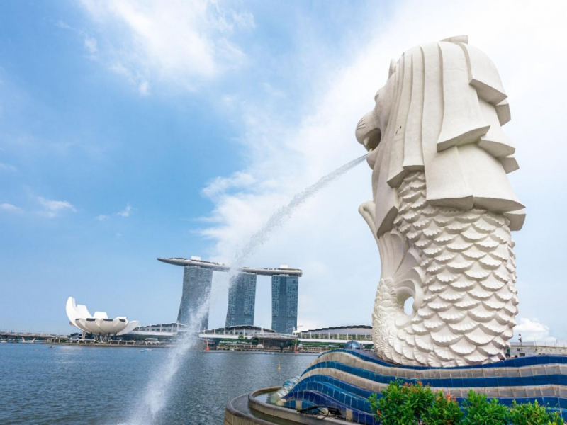 鴻海、世界先進攻新南向！2024年台灣對新加坡投資超出中國近6成，童振源分析：為何星國成進軍東協核心？