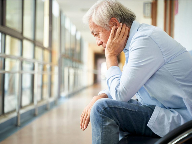 公務員退休金一次領好幾百萬，30年後坐吃山空「沒錢比死還可怕」：存款多少不重要，花不完的現金流才重要