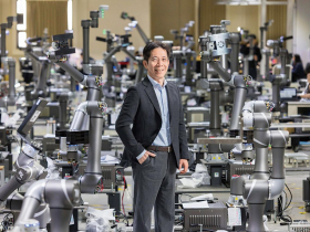 亮點企業〉光碟機技術重生  讓機械臂看得見、有腦子       手握AI新武器  達明進擊全球