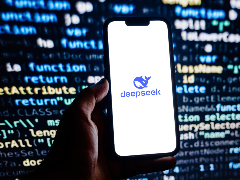 中國推出Deepseek如「日本偷襲珍珠港」！這場科技反攻美國能接招？謝金河：這大咖回歸是訊號