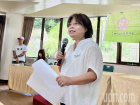 中市地政局長吳存金被爆唱歌逼部屬埋單、女兒耍特權…涉特別費不當使用，請辭獲准能止血？