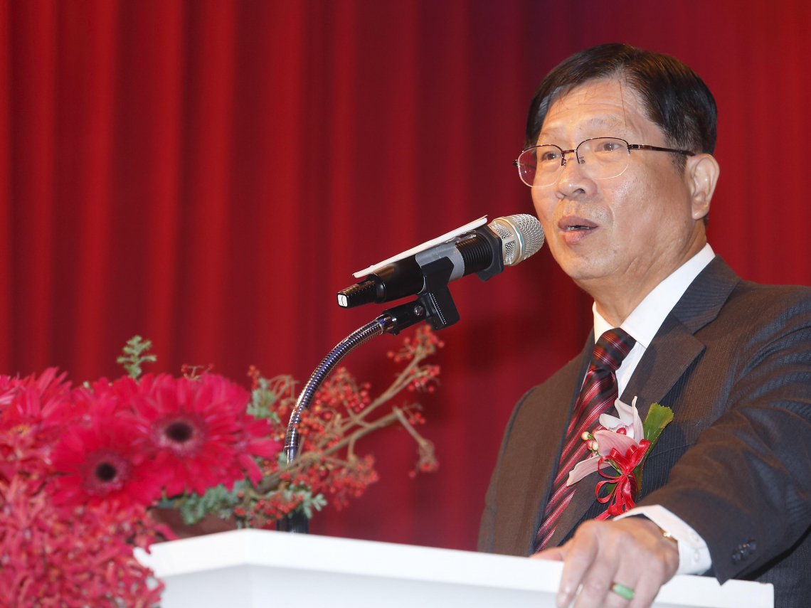 證交所前總座林火燈癌逝享壽75歲…9天前還公開露臉！台大法律系自學跨界工程師，證券圈內拚命三郎