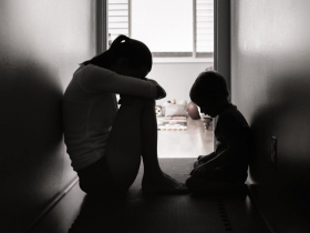 只因為吵，惡鄰砍殺兒、媳今判死！老父親541天活在煉獄「2孫被笑孤兒夜夜爆哭」：別以為廢死才民主