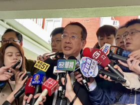 曾是洪仲丘律師，顧立雄談軍事審判：打造全新制度！舔共下場曝光，陸委會註銷10多人身分「健保沒了」