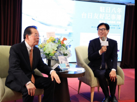 從愛河到現在的愛河灣，都是從謝長廷開始！陳其邁：24年前「鰲躍龍翔」山陀兒都難傷，治理用心看得出