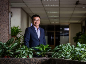 金門高粱背後功臣！農會聯手金酒打造黃金產業鏈，讓農民告別看天吃飯命運...陳吉仲揭翻轉農業背後故事