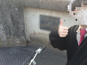 8年前的約定只有他記得！東大高材生挖小學時空膠囊，「慘被34人放鴿子」：連導師也忘了來…