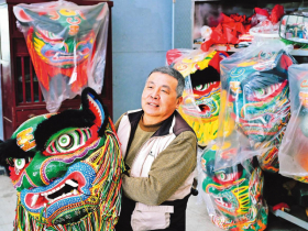 從台中大肚山到世界舞台的傳承之路  傳統獅頭製作 工藝保存者江岳哲