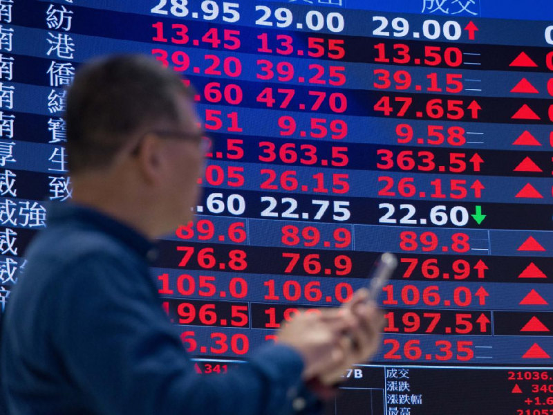 中華電(2412)、合庫金(5880)...連續9年都幫股東賺錢的35檔「定存績優股」：不管川普亂咬什麼都能安心睡