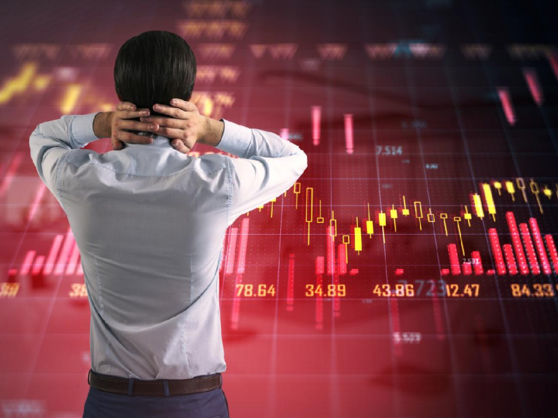 股災畢業文的反思：嘴巴說「沒妄想賣最高買最低」，卻天天摸底無限攤平到地獄...這2種人，千萬別碰股票