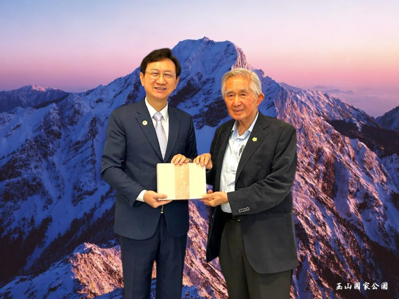 新加坡大選／執政黨壓倒性勝選！駐星國代表童振源曝新加坡「最高領導」是它：3大治理體系鞏固金融樞紐地位