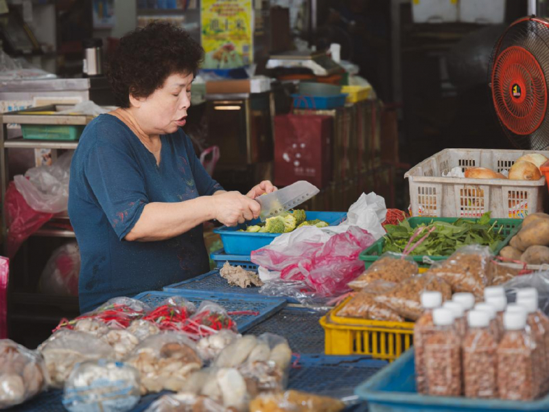 菜市場阿嬤的買房攻略！到郵局做1件事，不用家財萬貫，也能借到8成房貸！3個小技巧「銀行最愛這種存款方式」