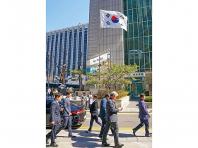選前拋縮短工時成焦點  企業界憂成本壓力　搶救韓國過勞社會 朝野提「每周四．五天工作制」