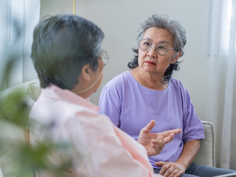都想領配息，為何我推薦岳母買高股息00915、叫媽媽買非投等債00945B？夾縫中求生存的女婿告白