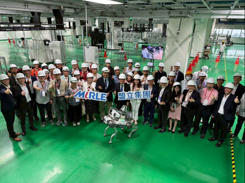 義美支持36年！76歲「齒輪王」帶盟立打入半導體設備供應鏈，謝金河讚：台灣人型機器人最重要拼圖