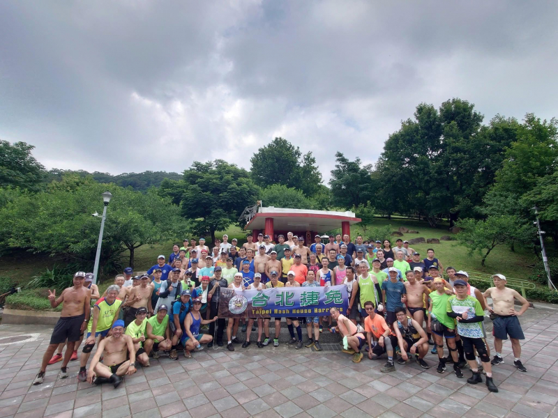 又一次捷兔歡樂派對！來到北投復興崗，「嘎嘮別」是什麼意思？眾人霧裡看花...謝金河解答典故