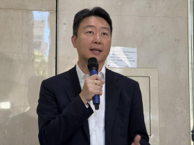 「史哲也不是完全沒交通經歷」陳世凱緩頰：他開創高雄演唱會經濟！觀光署長也換人，前松菸文創總監掌旗