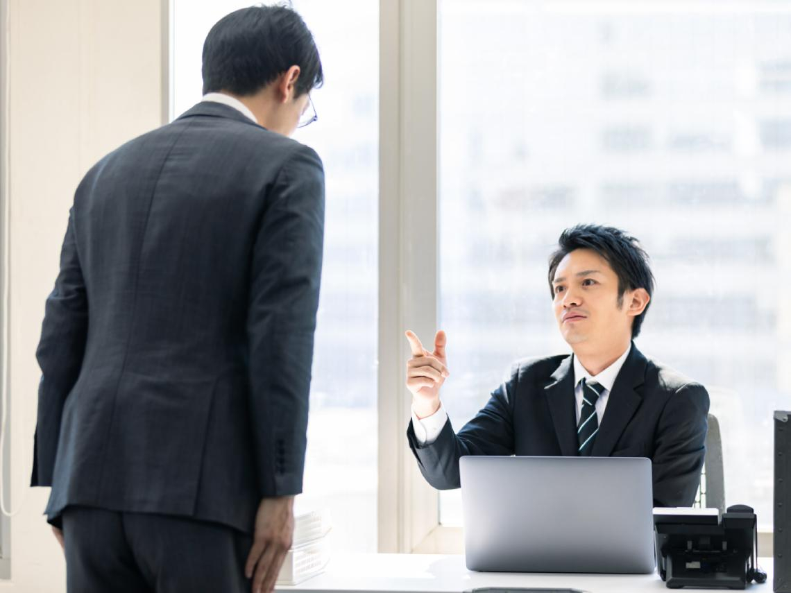 現在員工動不動就喊「職場霸凌」，這樣主管怎麼管理部屬？勞動律師教你判斷明確界線