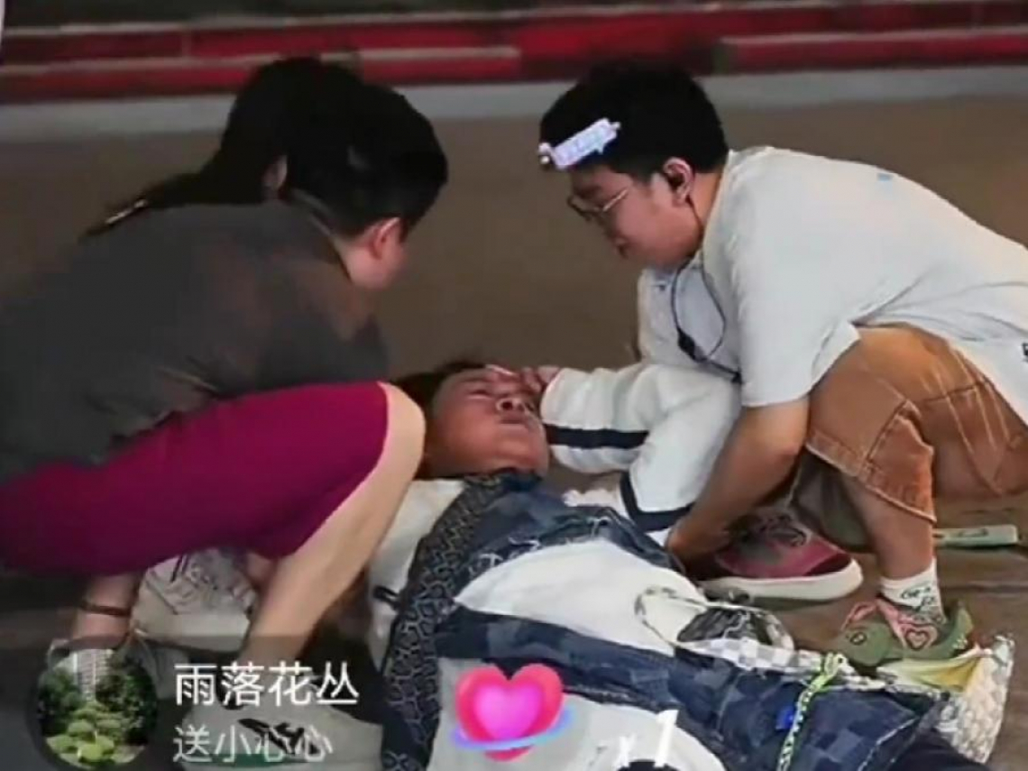 63歲馬景濤直播中突暈倒！翻白眼癱軟「後腦重擊地面」曝光…血糖過低有什麼症狀？醫揭這點最危險