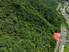 猴硐車站旁整座山都是他的，價值一億以上子女卻放棄繼承…酒店大亨生前賺錢狂買地，為何淪為法拍？