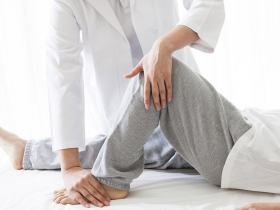 依年齡、活動需求評估是否動刀  術後肌力訓練助恢復功能  韌帶斷了運動夢  重建手術怎麼選？