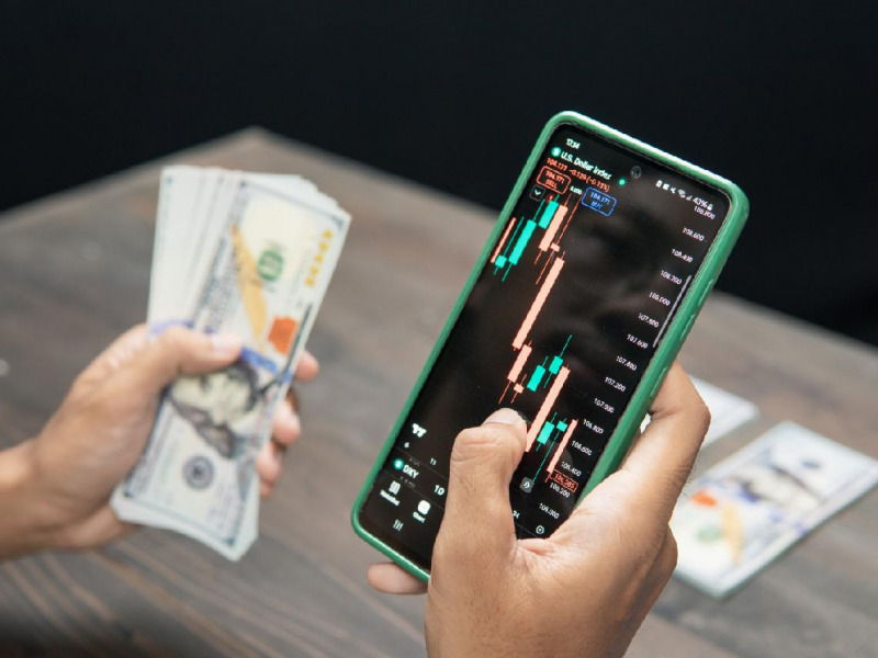 新台幣強升是最後稻草？美債ETF慘跌，想靠債息養房貸卻掉入「斷頭地獄」...債蛙認賠止血的3個原因