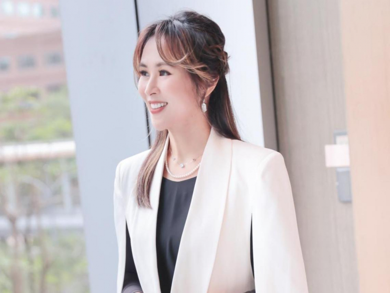 夫妻月收11萬為何窮到哭？房貸2萬5、學費孝親費...錢一進帳就消失！三明治族必學「自動化理財」，躺著也能存到錢