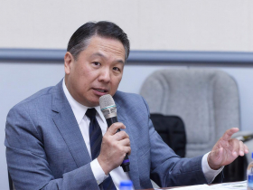 股價最慘5元，22年後叩關千金股；蘋果手機、輝達伺服器、雲端4巨頭，沒它不行 解密！AI關鍵材料CCL之王 台光電鐵血掌門