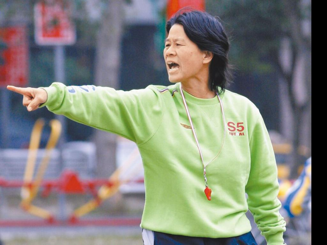 台師大女足「抽血換學分」震驚各界！教練道歉信曝光被罵翻，粉專急刪文…北檢要辦了，周台英列被告