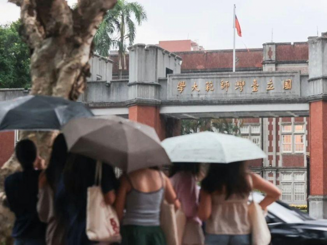 台師大女足「血汗學分」，她抽血12天加體能操練「高燒掛急診」控訴為何教練不道歉…教育部擬撤銷教練證