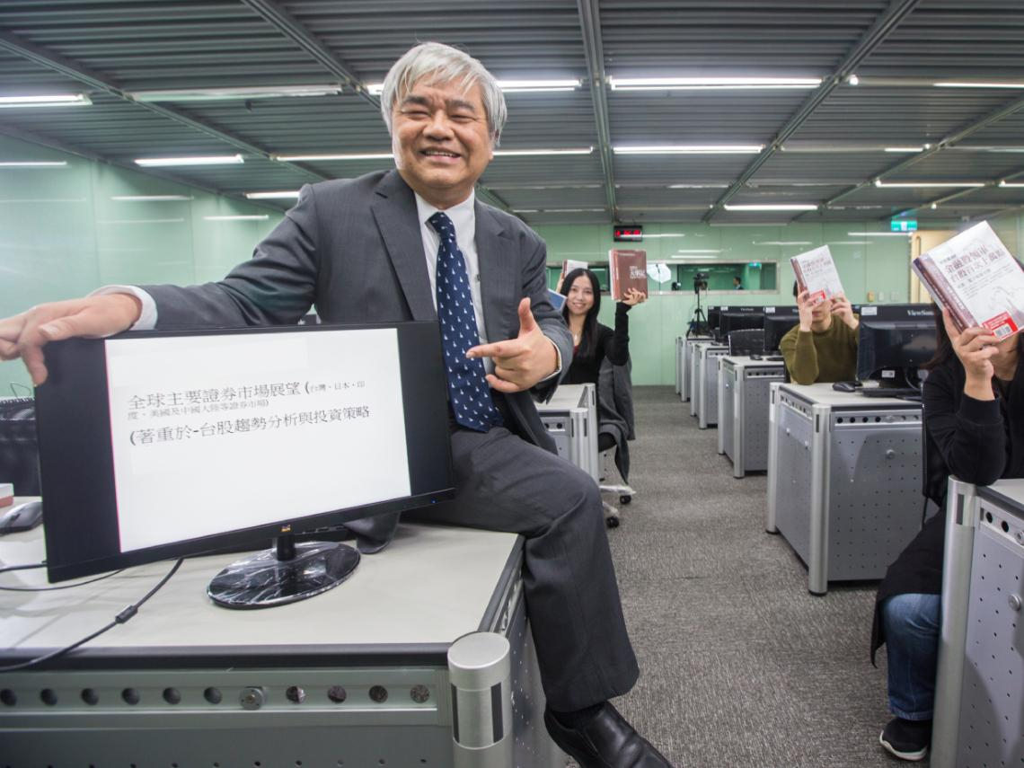 台股主升段啟動，杜金龍預言挑戰2萬6！台積電、鴻海、南電...進場價位一次看：這1檔翻倍賺