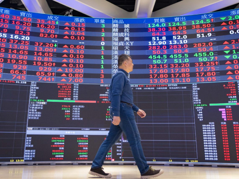 0050一張不賣，他6年狂賺千萬！台灣少子化嚴重，下個20年還能年化報酬11%？台股長期向上的6個關鍵