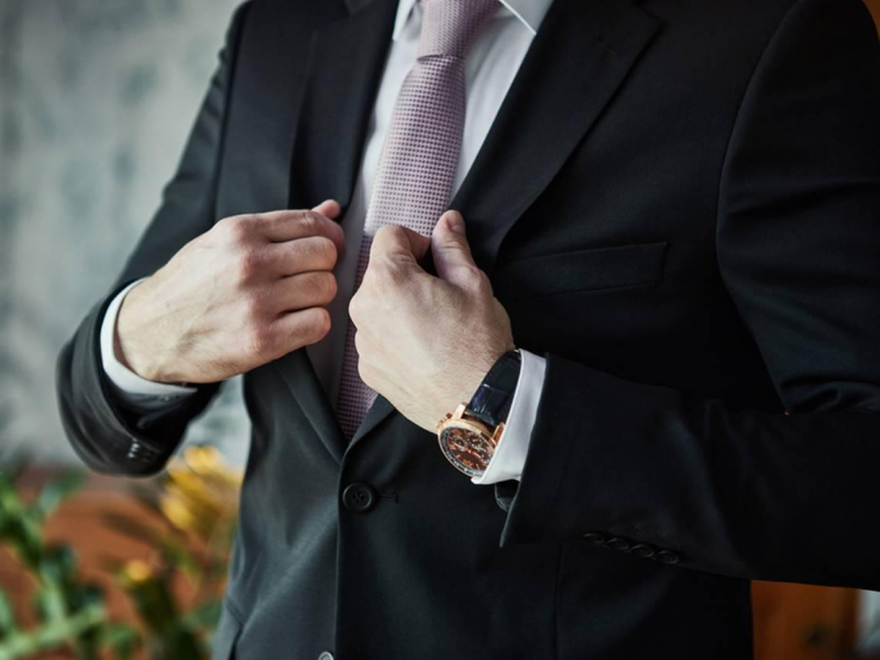 從愛逃避、成績吊車尾，到年收2千萬人生勝利組！魯蛇逆襲變富翁：靠1關鍵翻身，沒有富爸爸、高學歷也會贏