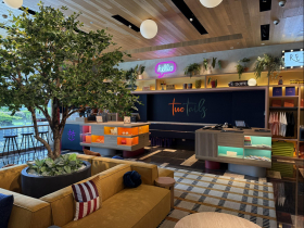 辜仲立出資打造Two Tails Hotel，新飯店開箱！從「攤味」營造台灣感性，將到LA搶奧運商機