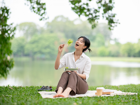 幸福的人，既不自我矛盾，也不與世界對抗！他們本能地從內心、生命洪流融合，並獲得最極致喜悅