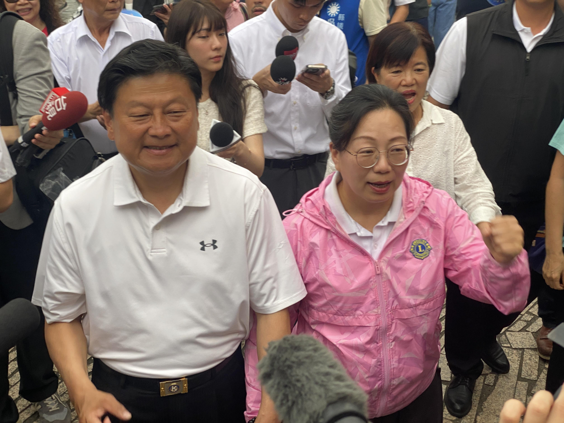 花蓮王傅崐萁守住地盤，喊話要團結…罷團坦言遺憾：我們點亮微光，未曾熄滅「我們不會停下來」