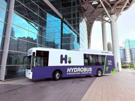 中興電×弘鉅推出台灣首台氫能公車！7分鐘加氫、續航365公里，搶攻亞洲氫能車市場