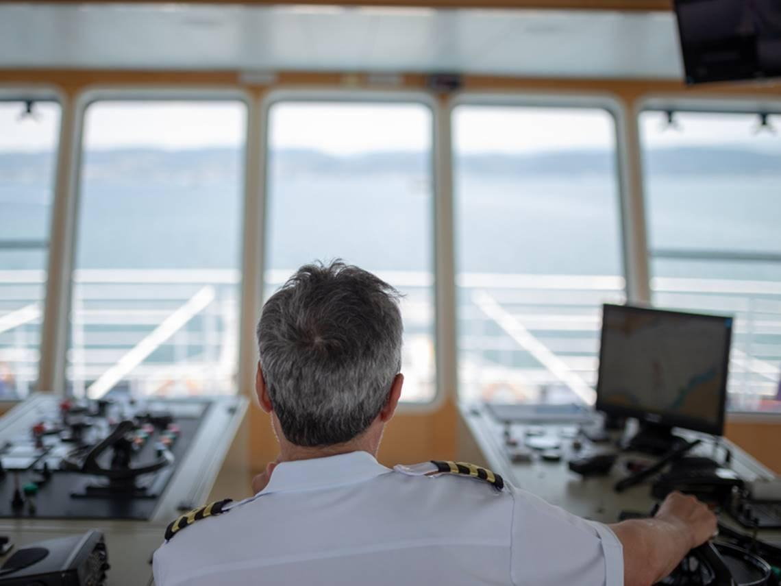 士官長前輩「退休金不夠用」教訓！水兵提早退伍、放棄領到死的3萬月退俸：再不轉職，誰會錄用40歲中年人