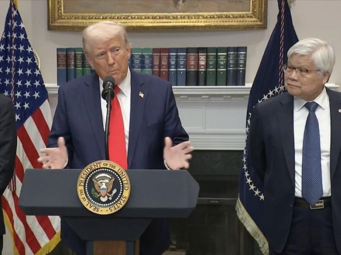 川普幫台積電開支票，喊美國投資3000億美元！才傳20%關稅想降有2條件，魏哲家真點頭？公司發聲