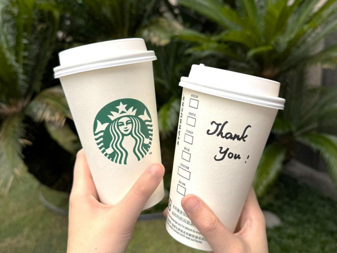 星巴克買一送一「這樣做」有好康！那堤、冷萃咖啡、摩卡都有？飲品一次看…加碼超商咖啡優惠總整理