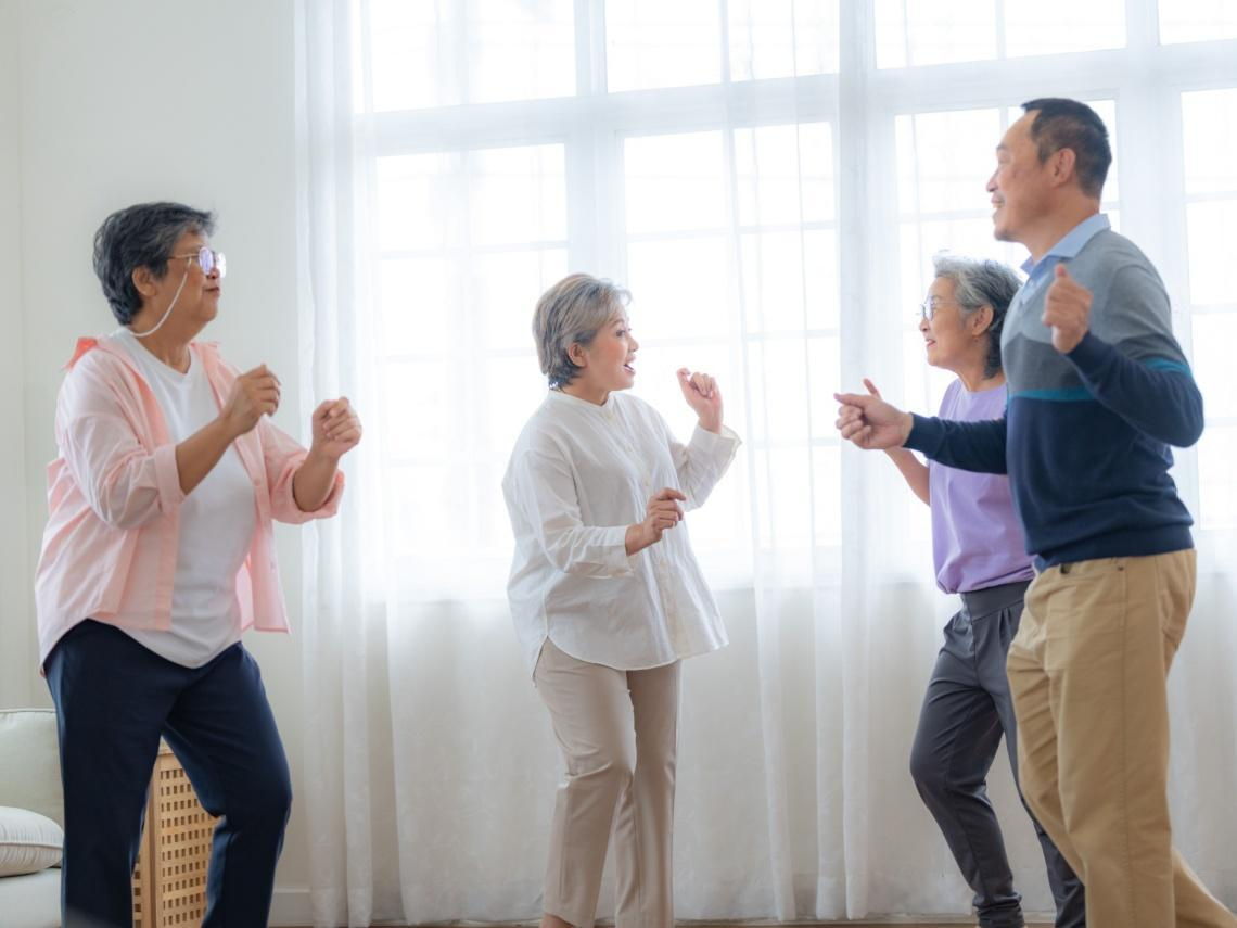 2025重陽敬老金最高領3萬！領取資格、領多少、何時領…全台重陽禮金發放資訊一次看「北市有加碼」