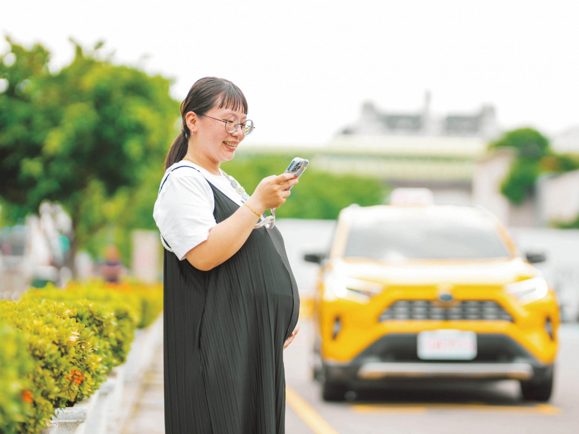 台中市孕婦乘車補助實施計畫  「好孕乘車」護送 祝媽媽一路好孕！ Taichung City Transportation Subsidy For Pregnant Women Hits the Road