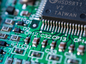 51年老牌電子材料廠無預警倒閉，公司親揭原因…對手昇貿股價卻刷18年新高！