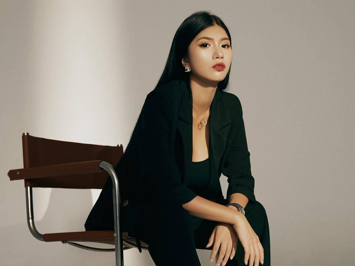 檳榔攤女孩1萬元起家做網拍，夜市穿小可愛、安全褲就直播，翻年營收3億女王：我沒讀書，但很敢試