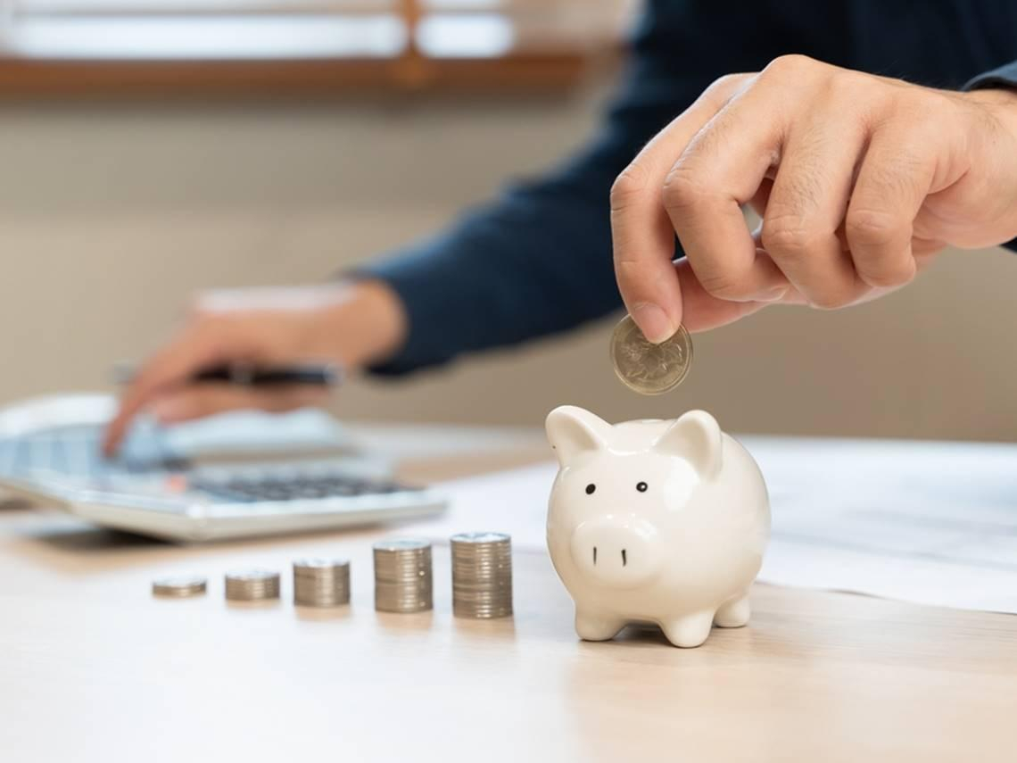 上班族靠10萬起家，3年後買人生第一間房，領死薪水也能變有錢！4億男傳授「月存＋買股」翻身術