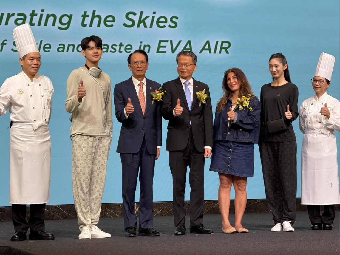 長榮航空攜手Maison Kitsuné高級備品、睡衣曝光！機上能吃A5和牛或龍蝦，全新菜色一次看